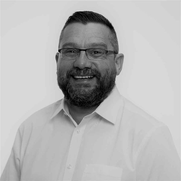 Jacques van Eeden, Operations Manager